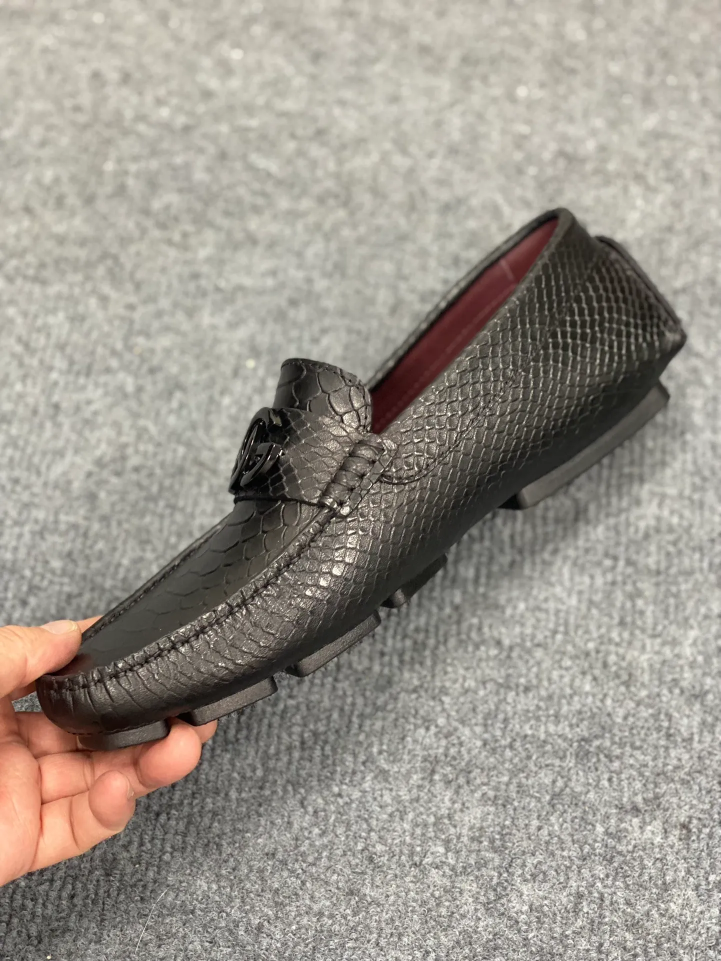 Men's Men's Shoes Men's Men's Shoes 💰700 new style "DG Duban Spring New Casual Driving Shoes" latest hot style, top brand luxury ~ purchasing agency, top quality ~.  The upper is made of imported original cowhide with fine workmanship. The original stylish and stylish soft rubber wear-resistant and non-slip outsole is light and comfortable on the feet. The real thing looks better in real life, 38-45